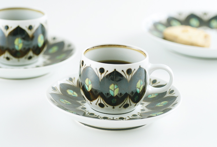 白山陶器_錆絵木の葉紋(直営店限定)